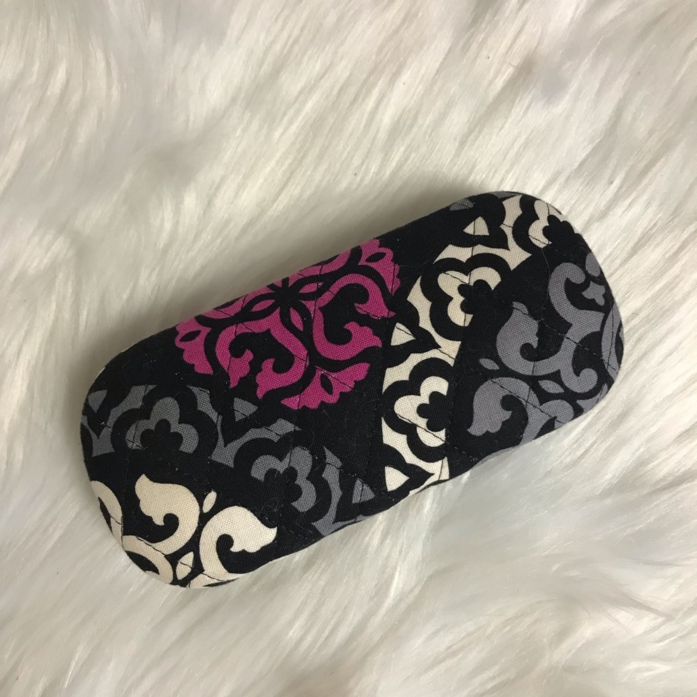 Vera Bradley Black White Gray Patterned Eyeglasses Case - Picture 3 of 3
